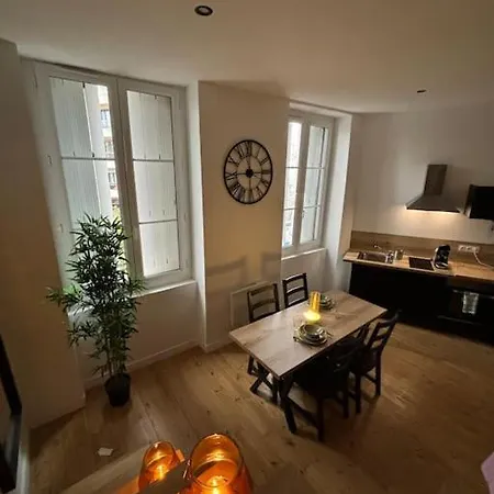 Apartment Cosy Au Coeur De Ville, Mezzanine -203- Saint-Etienne (Loire)