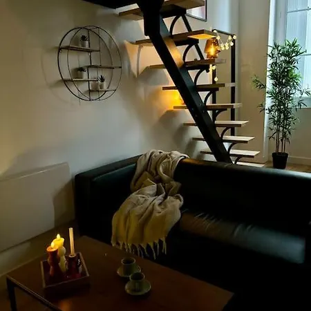 Cosy Au Coeur De Ville, Mezzanine -203- Saint-Etienne (Loire)