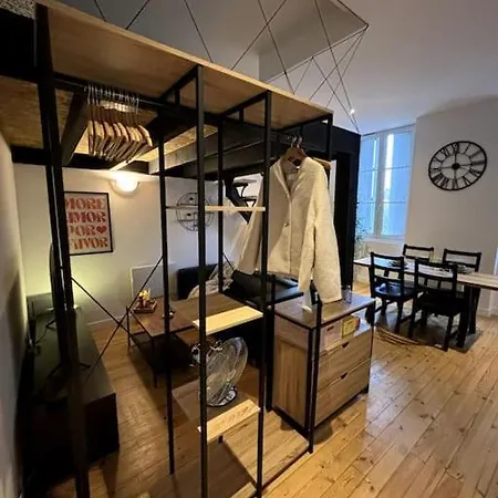 Cosy Au Coeur De Ville, Mezzanine -203-