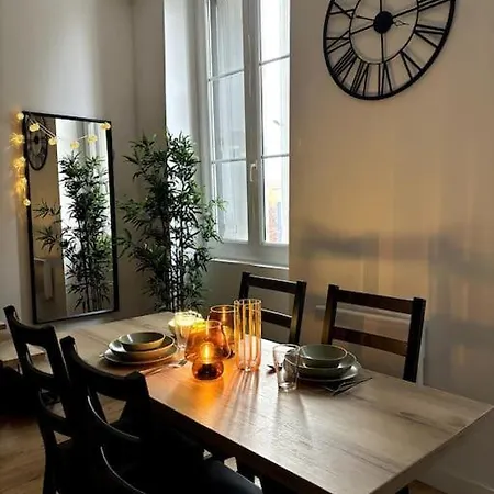 Apartment Cosy Au Coeur De Ville, Mezzanine -203- Saint-Etienne (Loire)